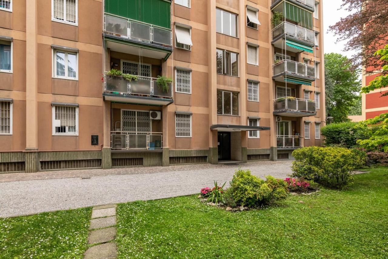 Apartament Be House - By Host4U Mediolan Zewnętrze zdjęcie